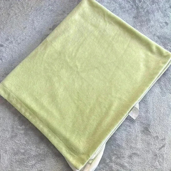 Piccolo Bambino -  Plush fleece newborn blanket - Picture 4 of 5